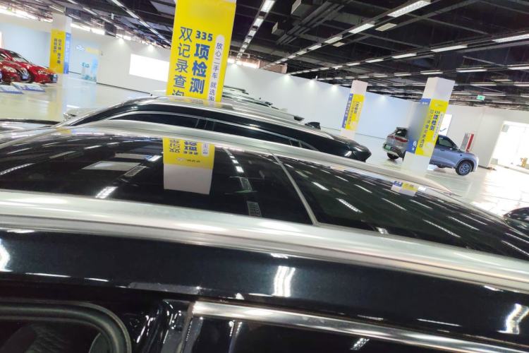 Used Hongqi HS5 2022 Revised Version 2.0T Smart Connect Flagship Edition Roof
