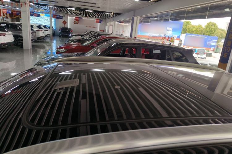 Used Hongqi HS5 2022 2.0T Smart Connect Flagship Edition Roof