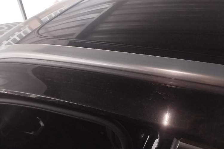 Used Hongqi HS5 2022 Facelifted Version 2.0T Smart Connect Flagship All-Wheel-Drive Edition Roof