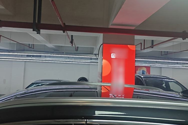 Used Hongqi HS5 2022 Revised Version 2.0T Smart Connect Flagship Edition Roof