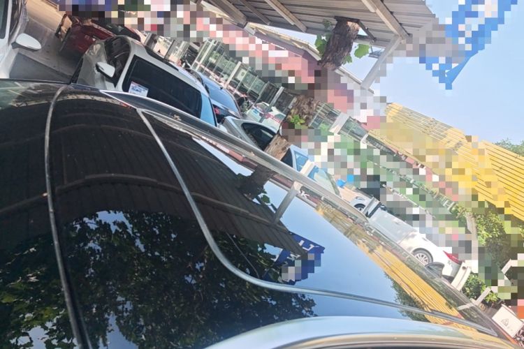 Used Hongqi HS5 2022 Revised Version 2.0T Smart Connect Flagship Edition Roof