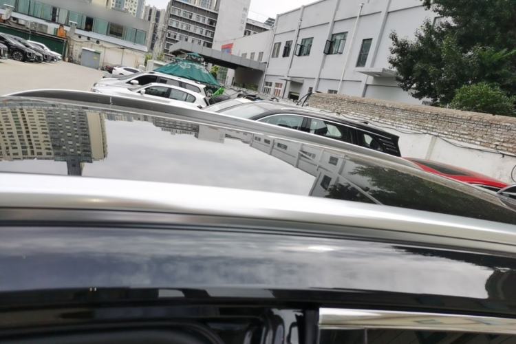 Used Hongqi HS5 2022 2.0T Smart Connect Flagship All-Wheel-Drive Version Roof