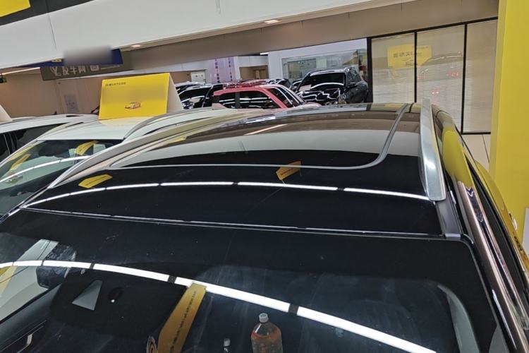 Used Hongqi HS5 2022 Revised Version 2.0T Smart Connect Flagship Edition Roof