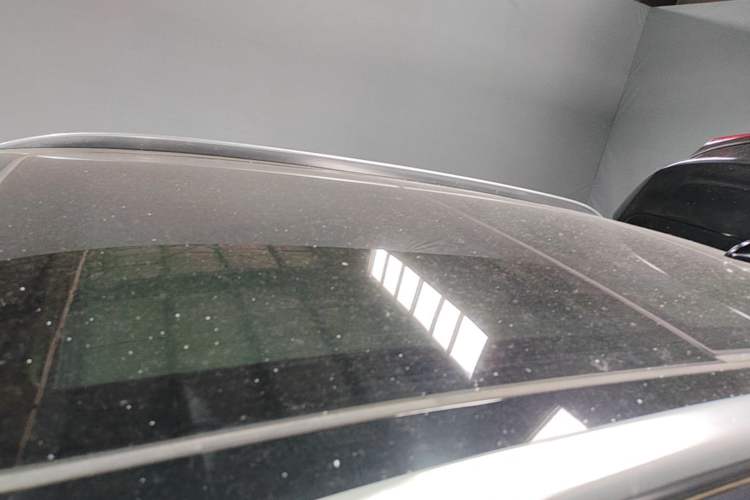 Used Hongqi HS5 2022 Revised Version 2.0T Smart Connect Flagship Edition Roof