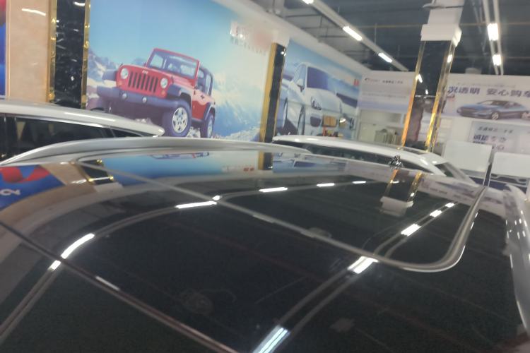 Used Hongqi HS5 2022 Revised Version 2.0T Smart Connect Flagship Edition Roof