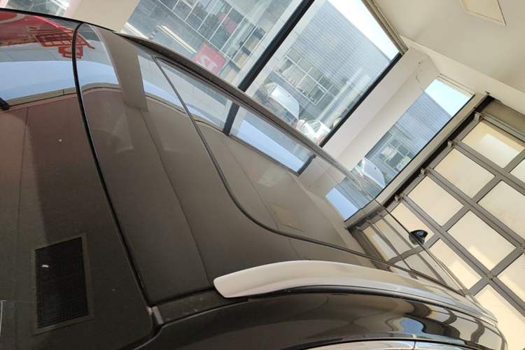 Used Hongqi HS5 2022 Revised Version 2.0T Smart Connect Flagship Edition Roof
