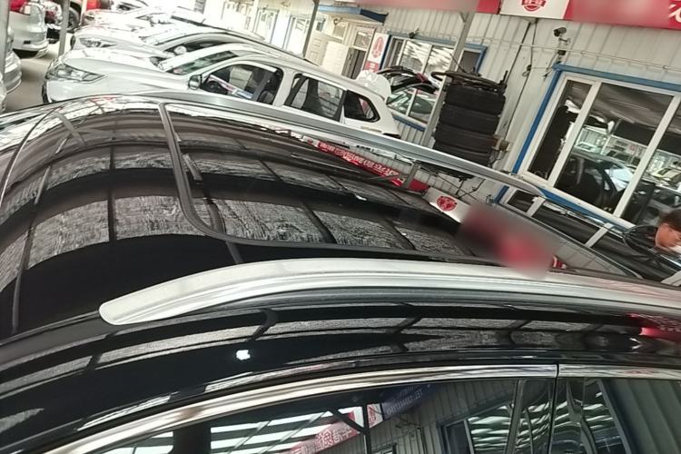 Used Hongqi HS5 2022 Revised Version 2.0T Smart Connect Flagship Edition Roof