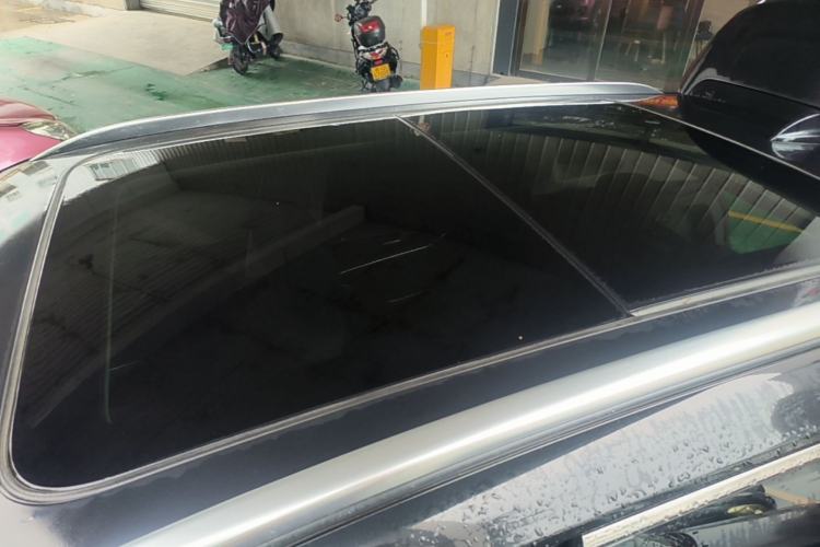 Used Hongqi HS5 2022 Facelifted Version 2.0T Smart Connect Flagship All-Wheel-Drive Edition Roof