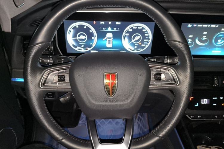 Used Hongqi HS5 2022 Revised Version 2.0T Smart Connect Flagship Edition Steering Wheel