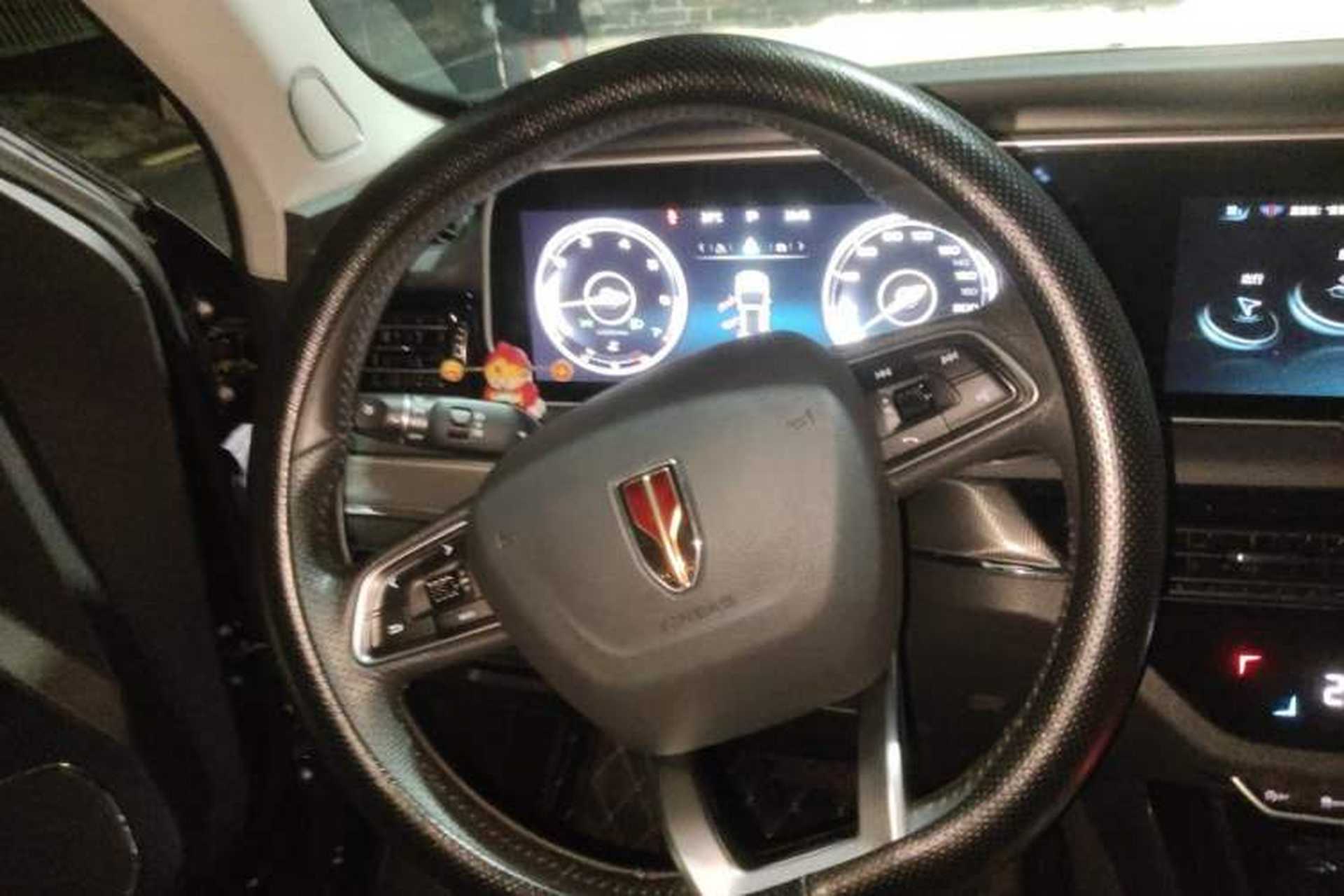 Used Hongqi HS5 2022 Revised Version 2.0T Smart Connect Flagship Edition Steering Wheel