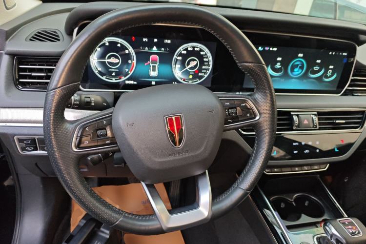 Used Hongqi HS5 2022 Revised Version 2.0T Smart Connect Flagship Edition Steering Wheel