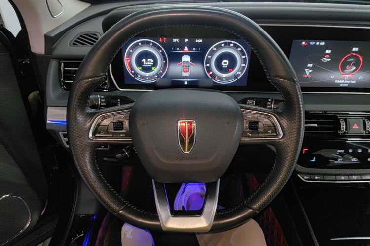 Used Hongqi HS5 2022 Revised Version 2.0T Smart Connect Flagship Edition Steering Wheel