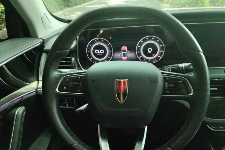 Used Hongqi HS5 2022 Revised Version 2.0T Smart Connect Flagship Edition Steering Wheel