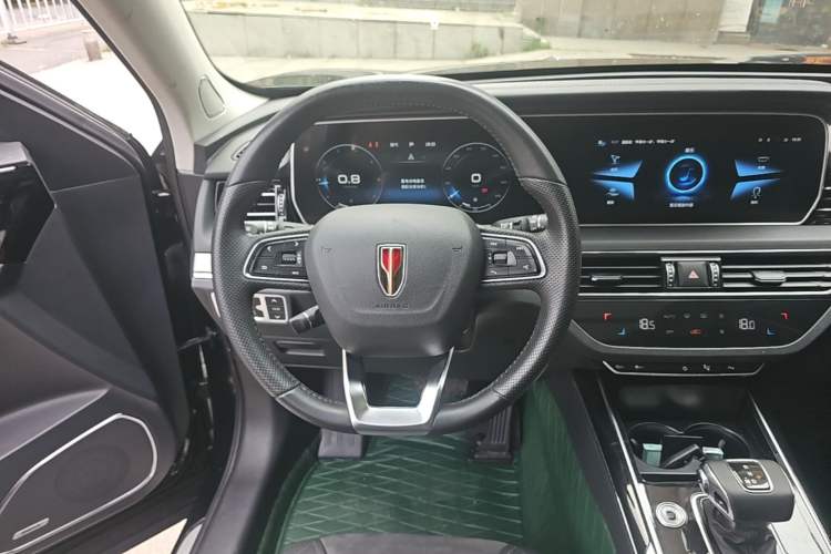 Used Hongqi HS5 2022 Revised Version 2.0T Smart Connect Flagship Edition Steering Wheel