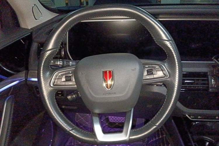 Used Hongqi HS5 2022 Revised Version 2.0T Smart Connect Flagship Edition Steering Wheel