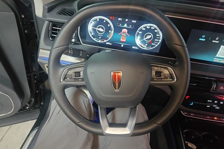 Used Hongqi HS5 2022 Revised Version 2.0T Smart Connect Flagship Edition Steering Wheel