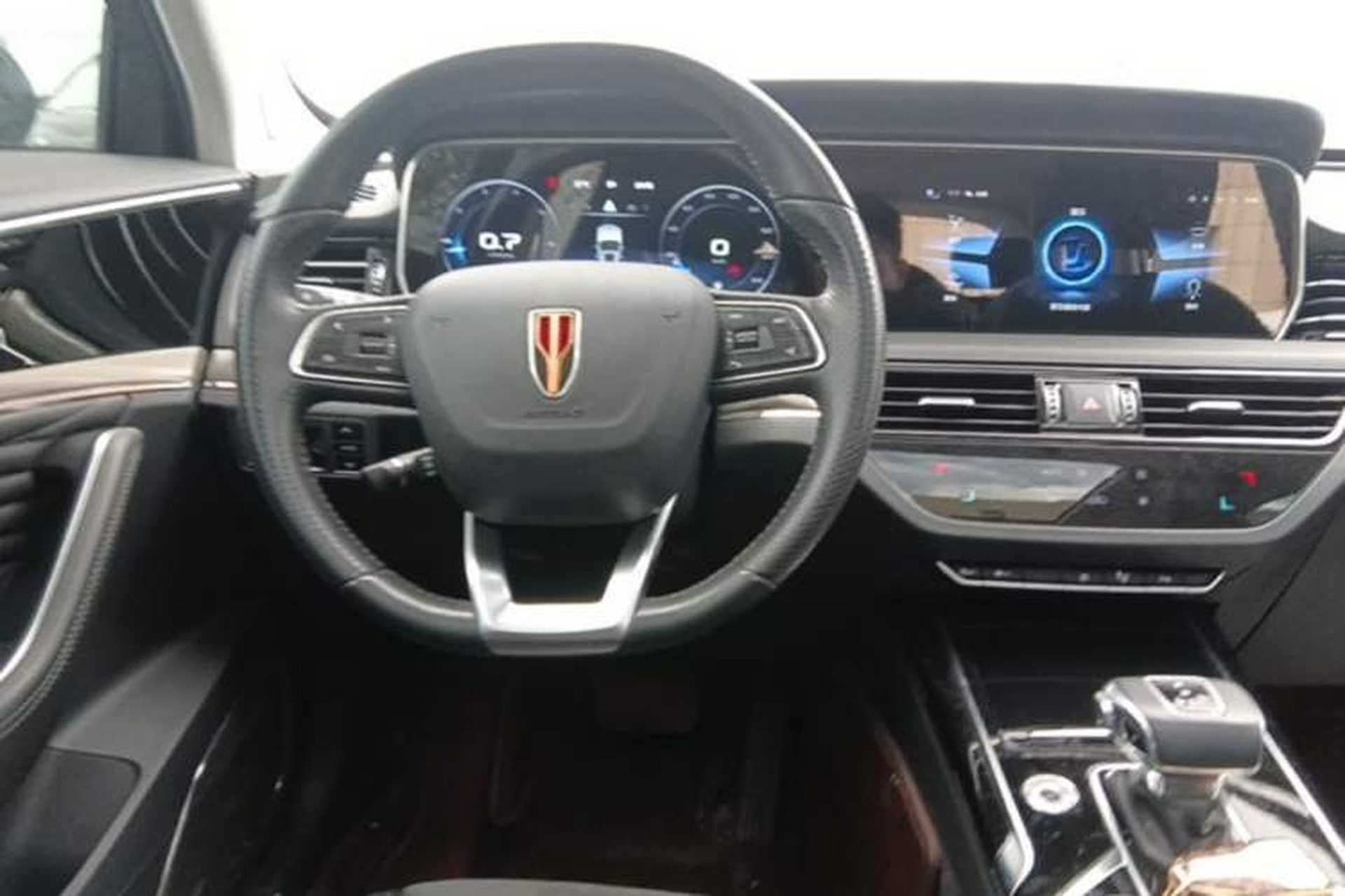 Used Hongqi HS5 2022 Revised Version 2.0T Smart Connect Flagship Edition Steering Wheel
