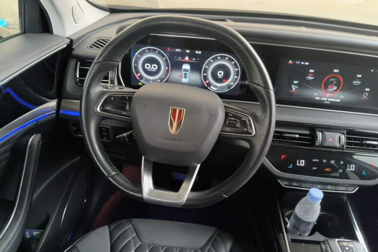 Used Hongqi HS5 2022 Facelifted Version 2.0T Smart Connect Flagship All-Wheel-Drive Edition Steering Wheel