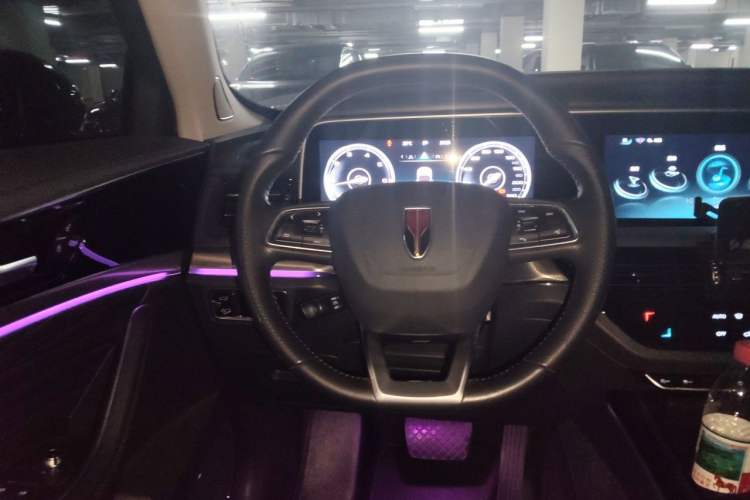 Used Hongqi HS5 2022 Revised Version 2.0T Smart Connect Flagship Edition Steering Wheel