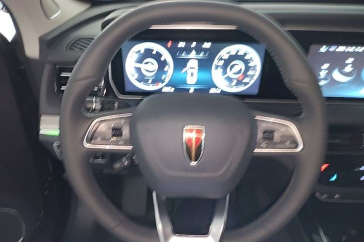 Used Hongqi HS5 2022 Facelifted Version 2.0T Smart Connect Flagship All-Wheel-Drive Edition Steering Wheel