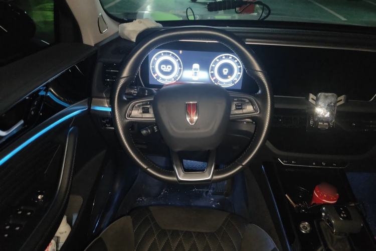 Used Hongqi HS5 2022 Revised Version 2.0T Smart Connect Flagship Edition Steering Wheel