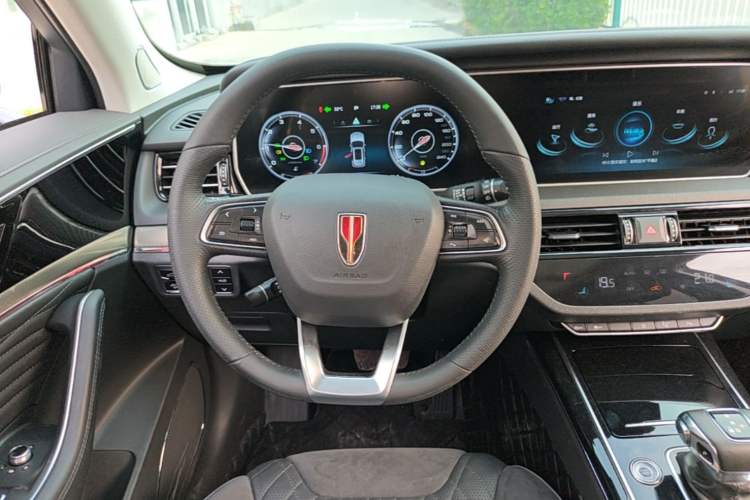Used Hongqi HS5 2022 Revised Version 2.0T Smart Connect Flagship Edition Steering Wheel