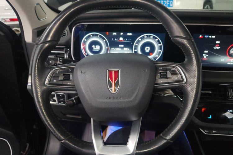Used Hongqi HS5 2022 Revised Version 2.0T Smart Connect Flagship Edition Steering Wheel