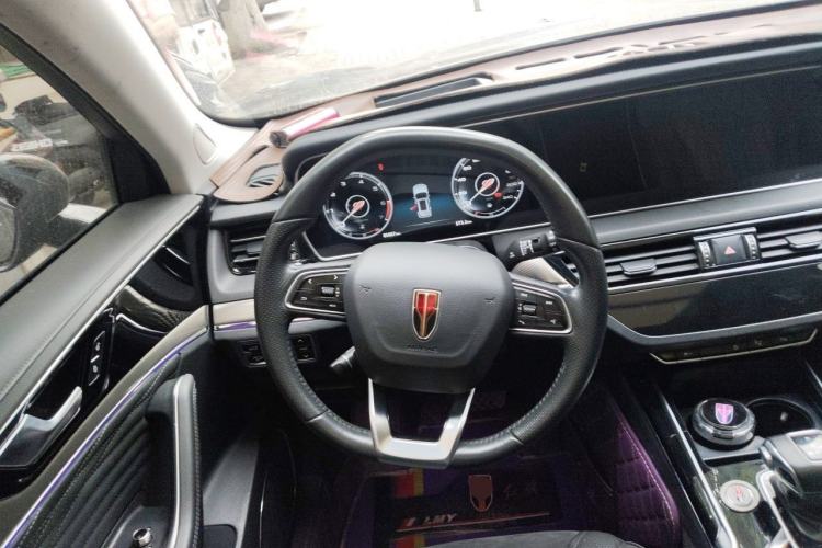 Used Hongqi HS5 2022 2.0T Smart Connect Flagship All-Wheel-Drive Version Steering Wheel