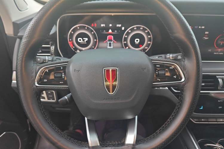 Used Hongqi HS5 2022 Revised Version 2.0T Smart Connect Flagship Edition Steering Wheel