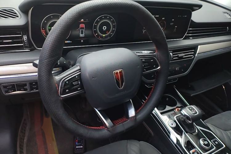 Used Hongqi HS5 2022 Facelifted Version 2.0T Smart Connect Flagship All-Wheel-Drive Edition Steering Wheel
