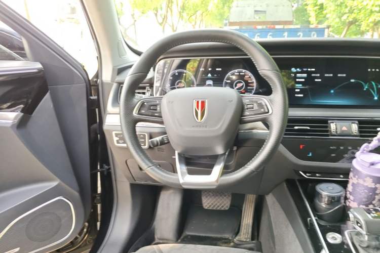 Used Hongqi HS5 2022 Revised Version 2.0T Smart Connect Flagship Edition Steering Wheel