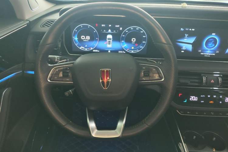 Used Hongqi HS5 2022 Facelifted Version 2.0T Smart Connect Flagship Edition Steering Wheel