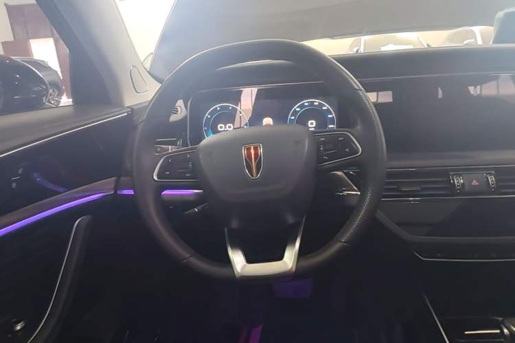 Used Hongqi HS5 2022 Revised Version 2.0T Smart Connect Flagship Edition Steering Wheel