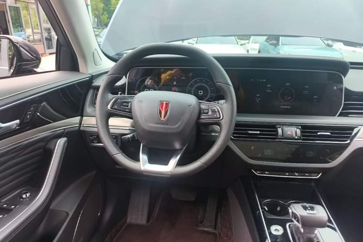 Used Hongqi HS5 2022 Revised Version 2.0T Smart Connect Flagship Edition Steering Wheel