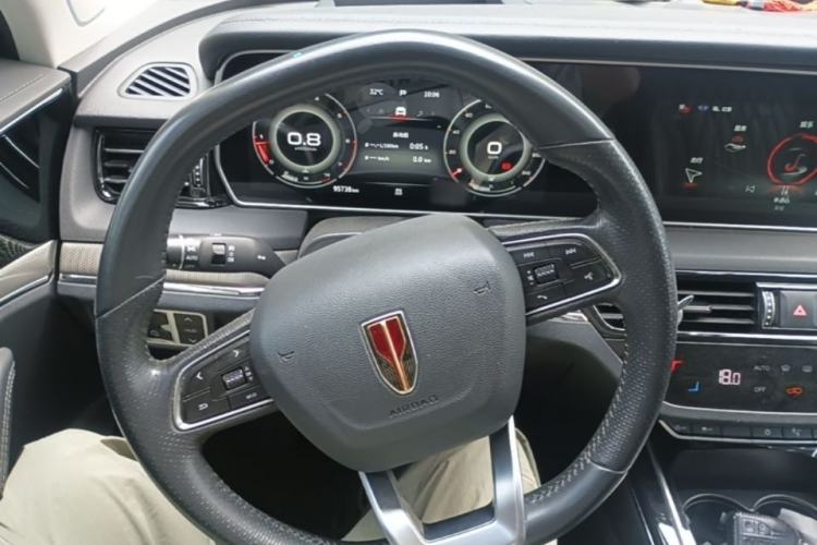 Used Hongqi HS5 2022 Facelifted Version 2.0T Smart Connect Flagship All-Wheel-Drive Edition Steering Wheel