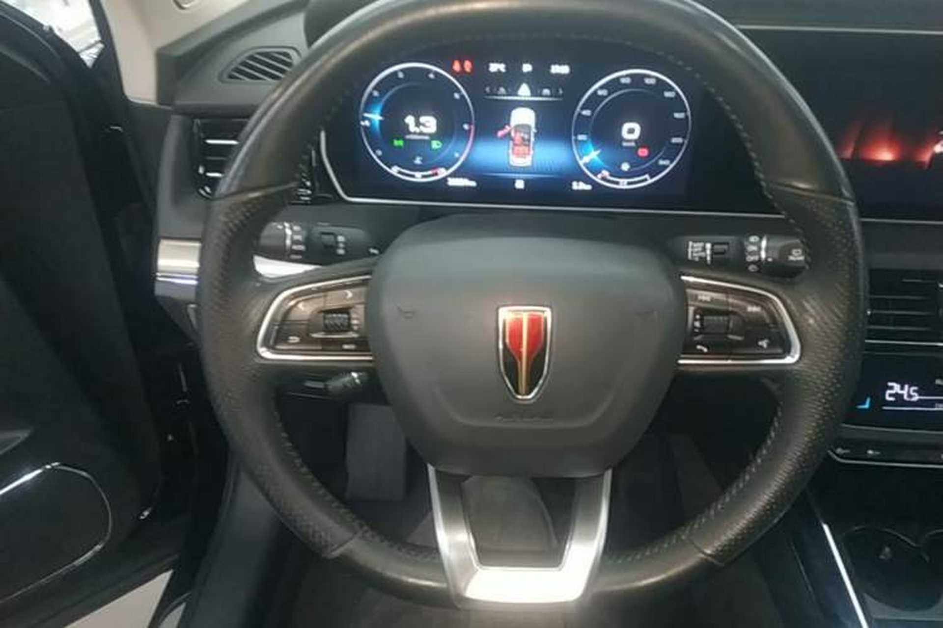 Used Hongqi HS5 2022 Revised Version 2.0T Smart Connect Flagship Edition Steering Wheel