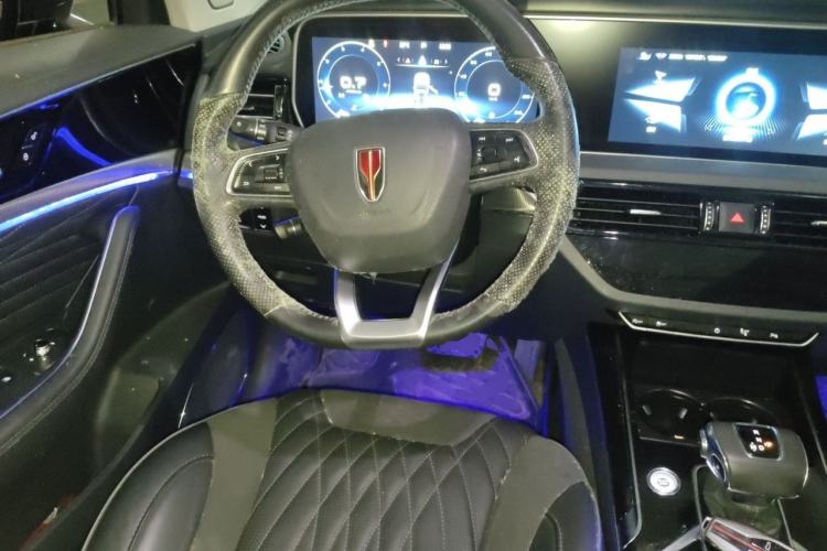 Used Hongqi HS5 2022 2.0T Smart Connect Flagship All-Wheel-Drive Version Steering Wheel