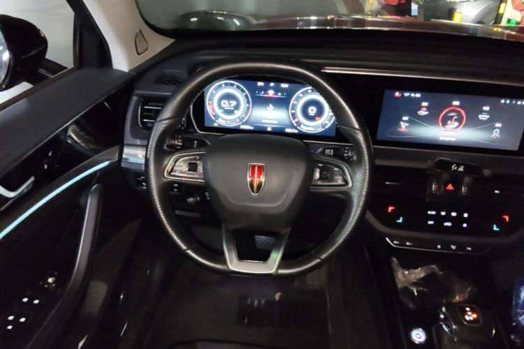 Used Hongqi HS5 2022 Revised Version 2.0T Smart Connect Flagship Edition Steering Wheel