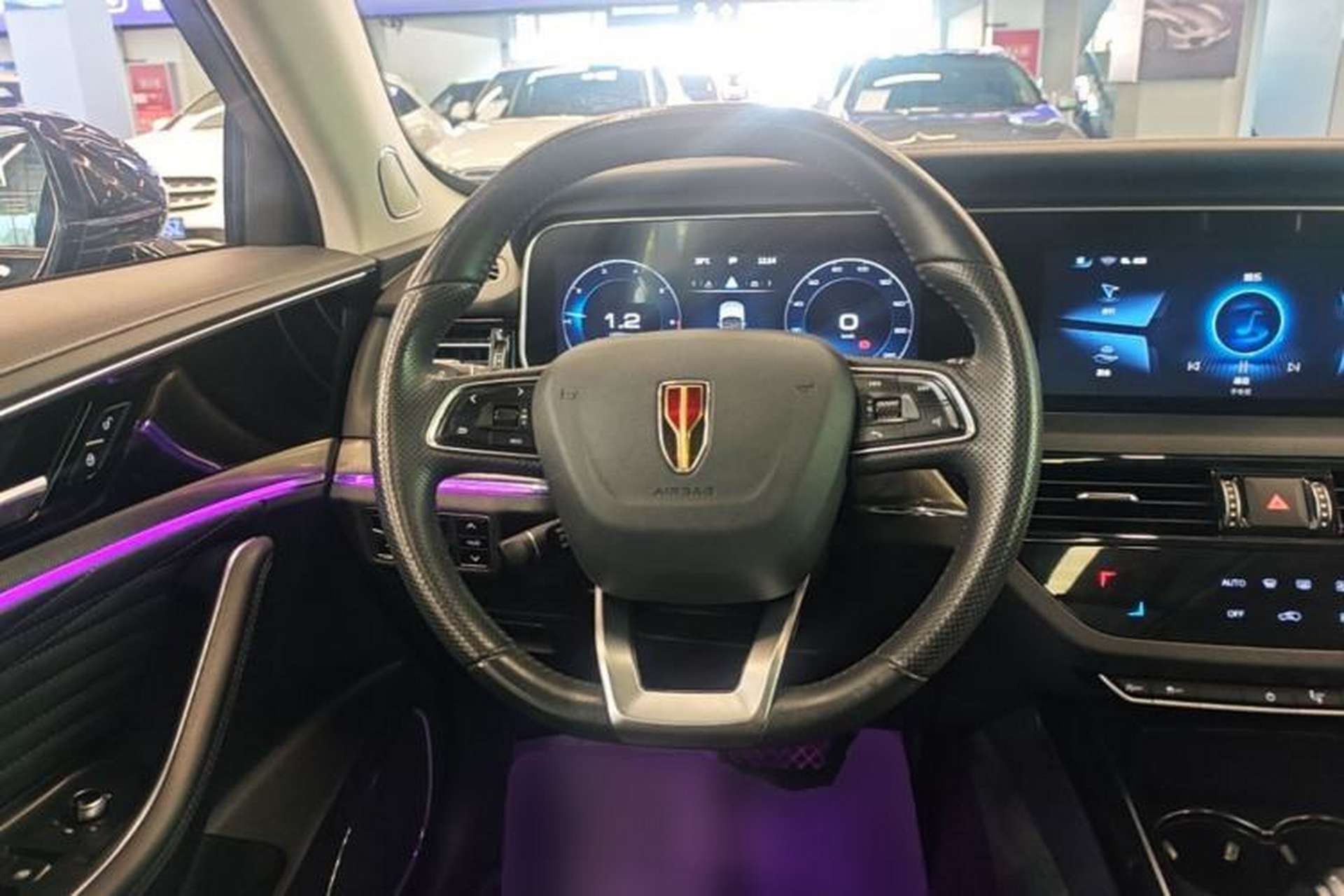 Used Hongqi HS5 2022 Revised Version 2.0T Smart Connect Flagship Edition Steering Wheel