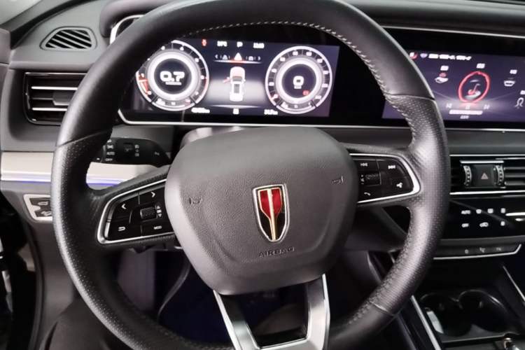 Used Hongqi HS5 2022 Facelifted Version 2.0T Smart Connect Flagship All-Wheel-Drive Edition Steering Wheel