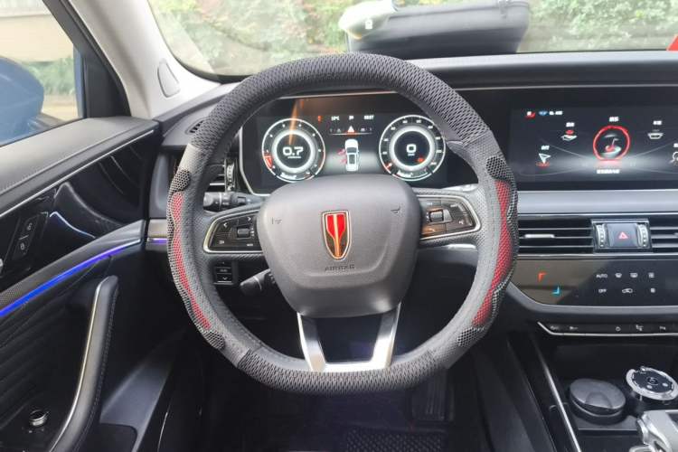Used Hongqi HS5 2022 Revised Version 2.0T Smart Connect Flagship Edition Steering Wheel