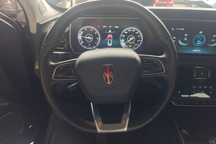 Used Hongqi HS5 2022 Revised Version 2.0T Smart Connect Flagship Edition Steering Wheel