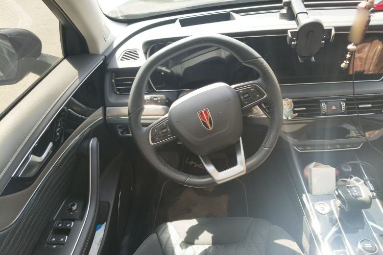 Used Hongqi HS5 2022 2.0T Smart Connect Flagship All-Wheel-Drive Version Steering Wheel