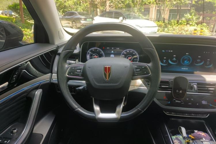 Used Hongqi HS5 2022 Facelifted Version 2.0T Smart Connect Flagship All-Wheel-Drive Edition Steering Wheel
