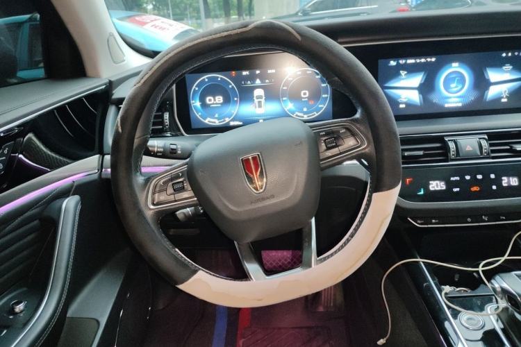 Used Hongqi HS5 2022 Revised Version 2.0T Smart Connect Flagship Edition Steering Wheel