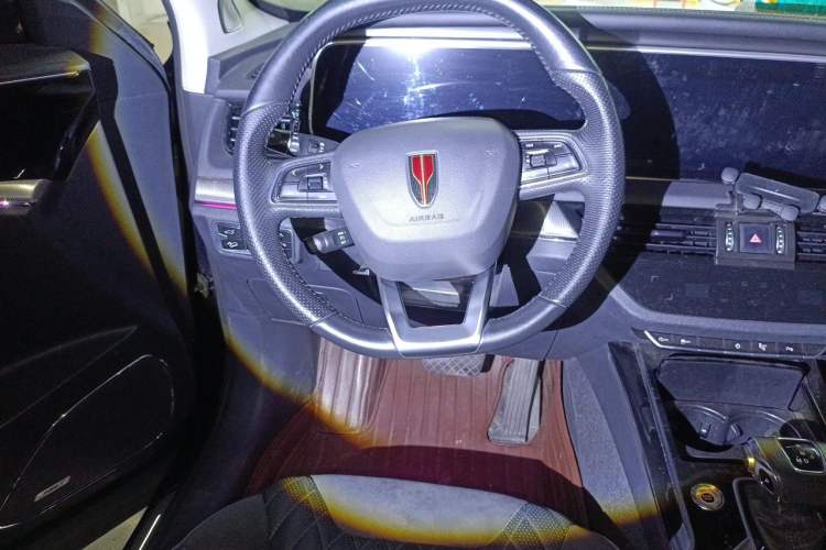 Used Hongqi HS5 2022 2.0T Smart Connect Flagship Edition Steering Wheel