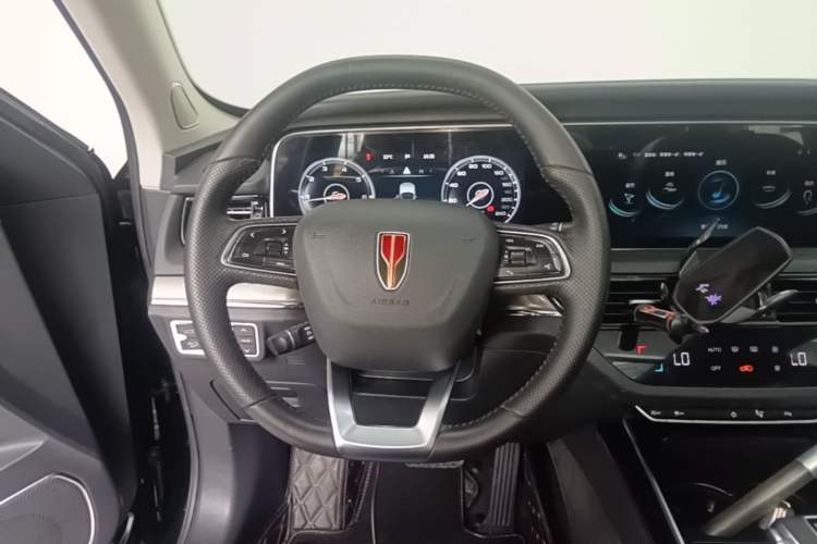 Used Hongqi HS5 2022 Revised Version 2.0T Smart Connect Flagship Edition Steering Wheel