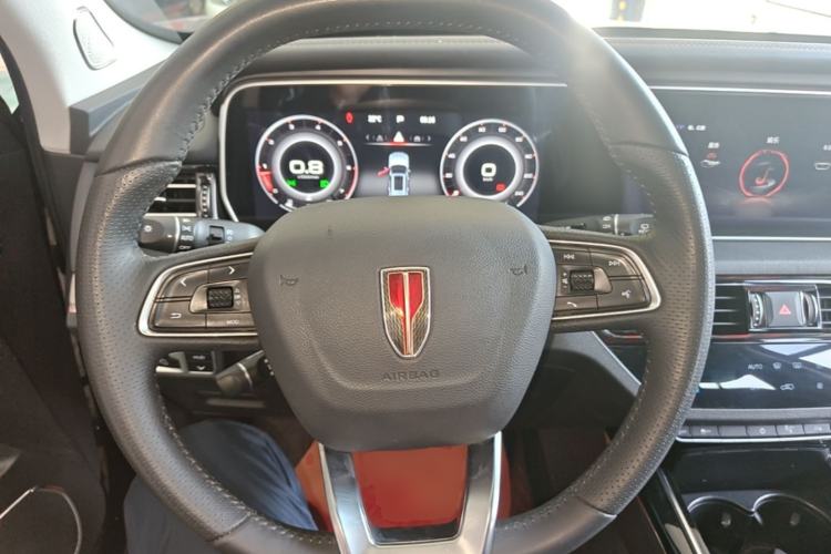 Used Hongqi HS5 2022 Revised Version 2.0T Smart Connect Flagship Edition Steering Wheel