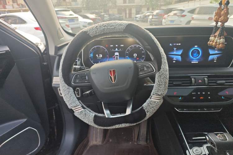 Used Hongqi HS5 2022 Revised Version 2.0T Smart Connect Flagship Edition Steering Wheel