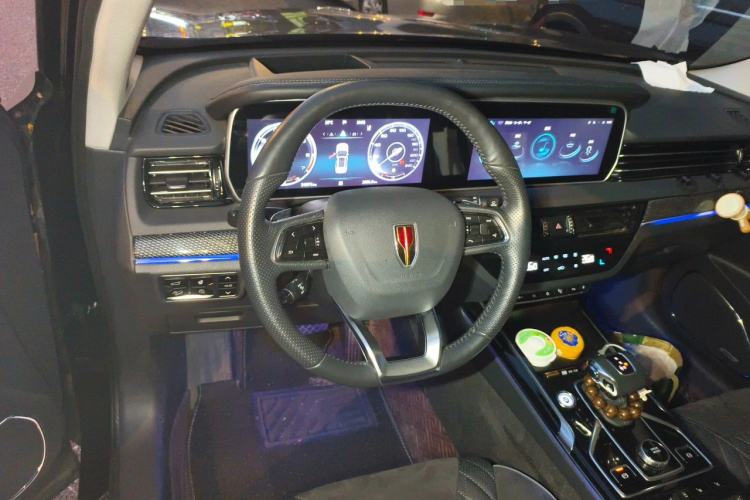 Used Hongqi HS5 2022 2.0T Smart Connect Flagship All-Wheel-Drive Version Steering Wheel